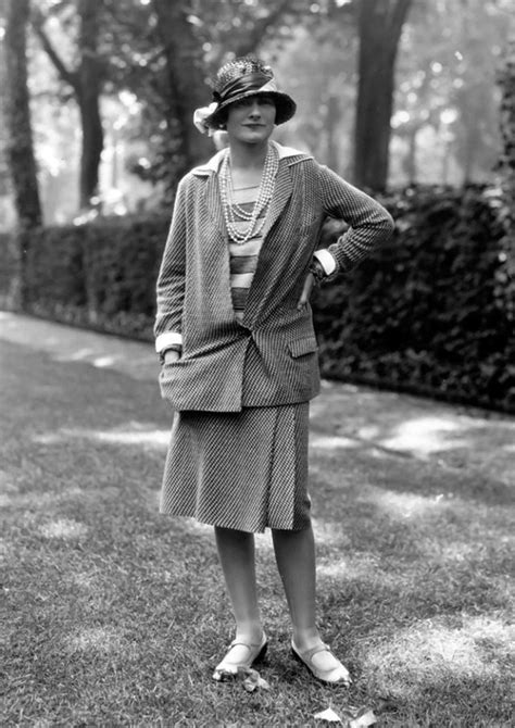 stilista chanel 1920|Chanel fashion.